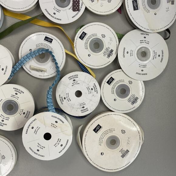 Stampin' Up! Ribbon Spool Lot Multicolor Styles Cardmaking Scrapbook Craft - Picture 12 of 15